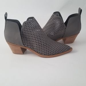 NWOT Dolce Vita Gray Perforated Sher Booties